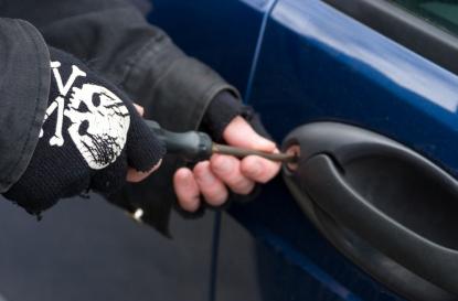 Έκλεψε ΙΧ για να κοιμηθεί