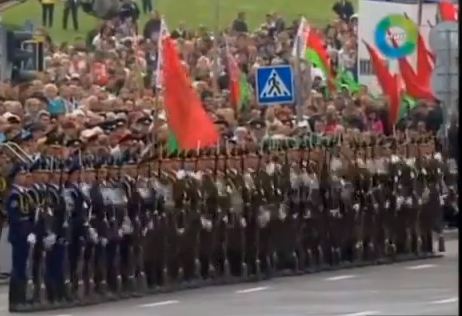 ΒΙΝΤΕΟ:Λευκορώσοι στρατιώτες σε επίδειξη ντόμινο