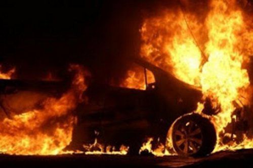 Έκρηξη σε αυτοκίνητο στο Ηράκλειο