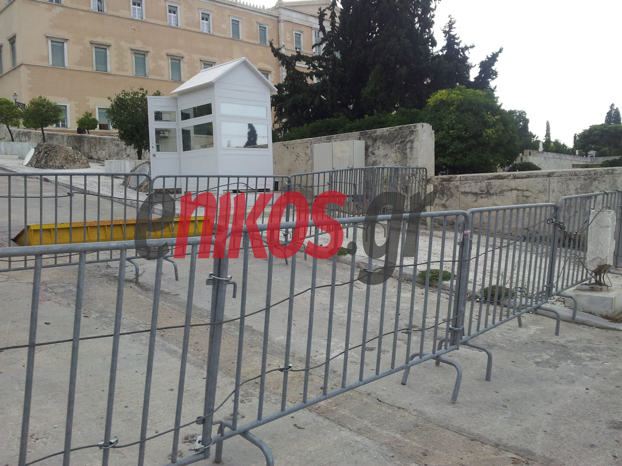 Τώρα-Ένταση στη Βουλή