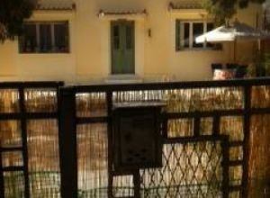 Πήραν λεφτά, κοσμήματα και το αυτοκίνητο