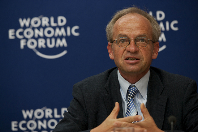 Αυστρία-“Απαραίτητο ένα νέο κούρεμα”