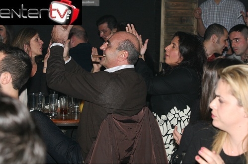 Πρώτο τραπέζι πίστα ο Βουλγαράκης