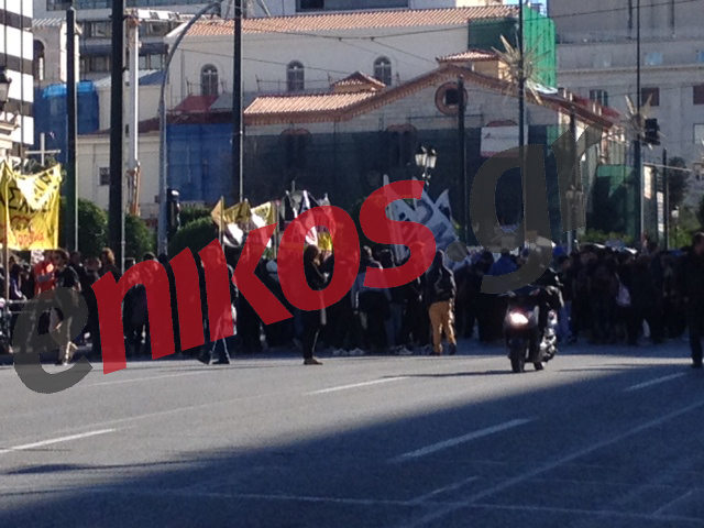 Τώρα – ΦΩΤΟ: Έκλεισε η Πανεπιστημίου