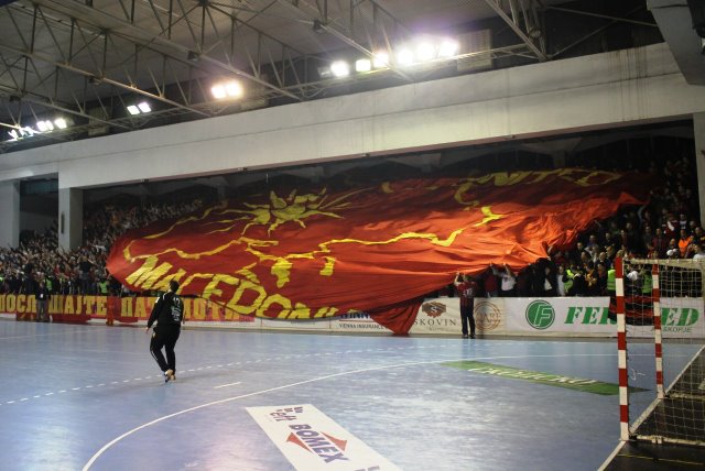 Βίντεο-Οι Σκοπιανοί προκαλούν