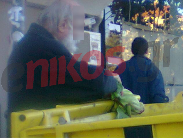 “Τα τιμημένα γηρατειά… σκουπιδοφάγοι”