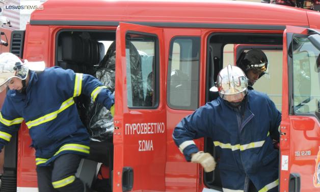 Σταθμευμένο ΙΧ σε βενζινάδικο πήρε φωτιά