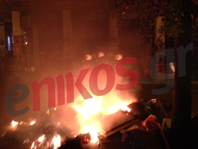 Φωτό:Φωτιά σε σκουπίδια