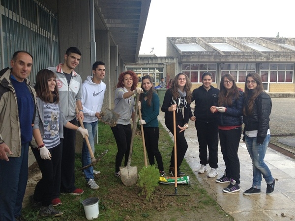 Κίνηση ανθρωπιάς από μαθητές