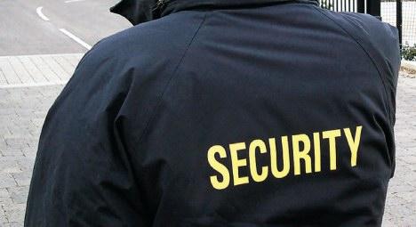 Χωριό προσλαμβάνει σεκιούριτι