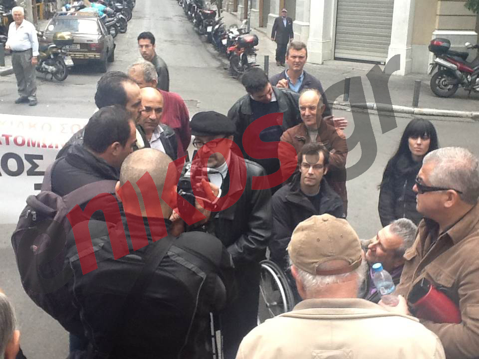 Τώρα – Στην Ομόνοια τα άτομα με ειδικές ανάγκες