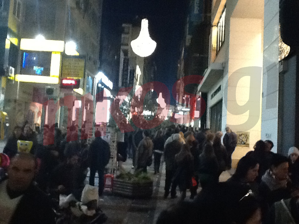 ΤΩΡΑ- Εικόνες από την Ερμού