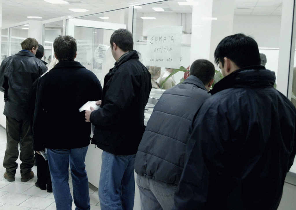 Ουρές για τα τέλη κυκλοφορίας