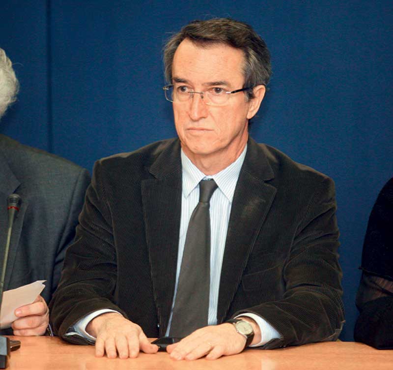 Καταγγελία :” Ο πρόεδρος του ΕΟΦ και εποπτεύων κ πελάτης ;”