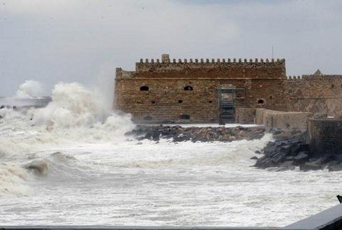 Σε κλοιό κακοκαιρίας η Κρήτη