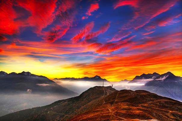 Όλα τα χρώματα του ουρανού