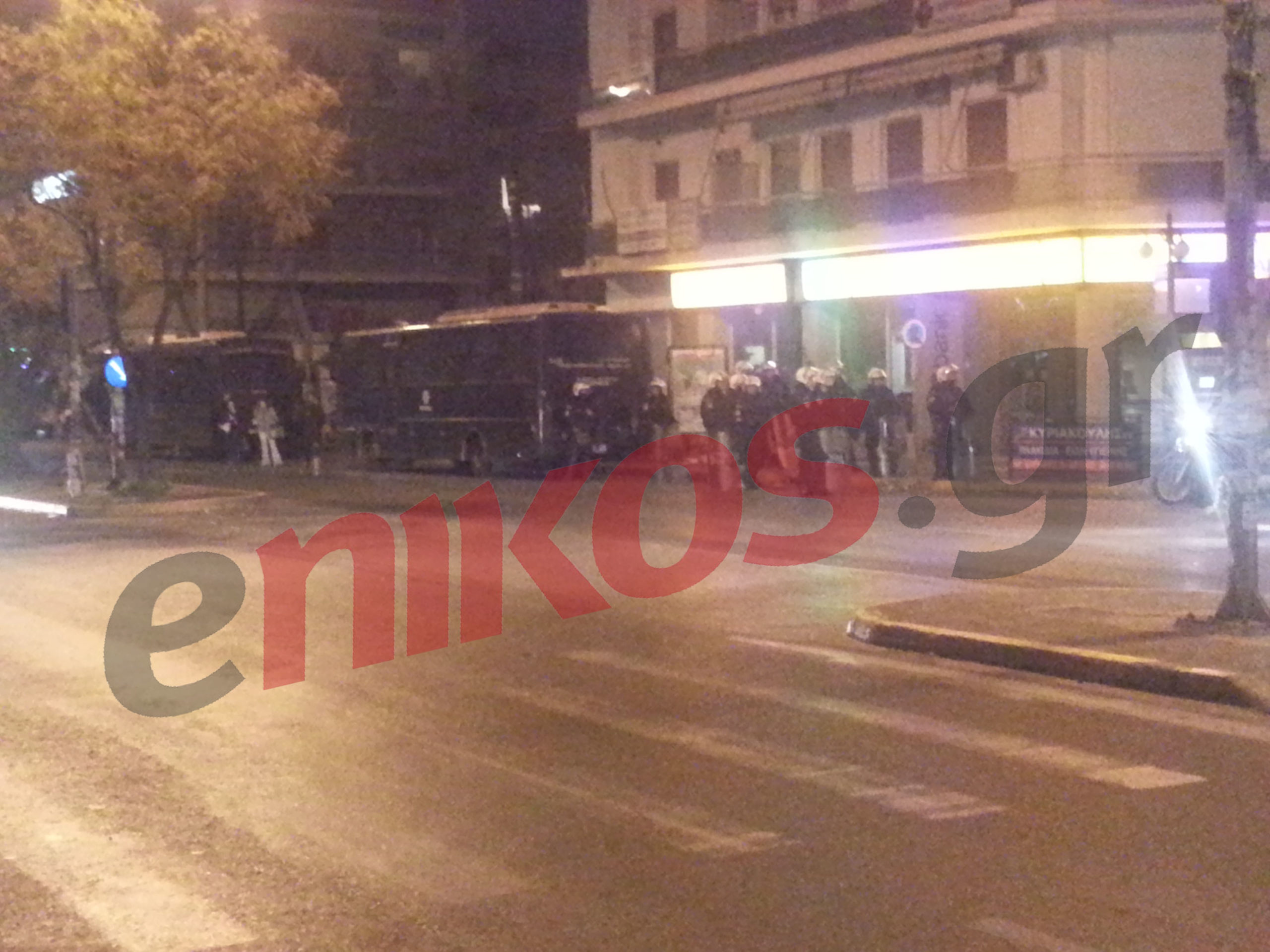 ΦΩΤΟ-Ένταση στη Νίκαια με τη Χρυσή Αυγή