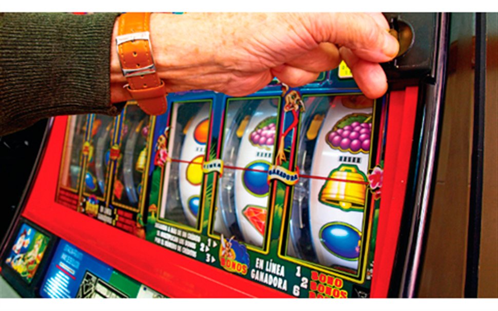 “Μίνι καζίνο” στις Αχαρνές