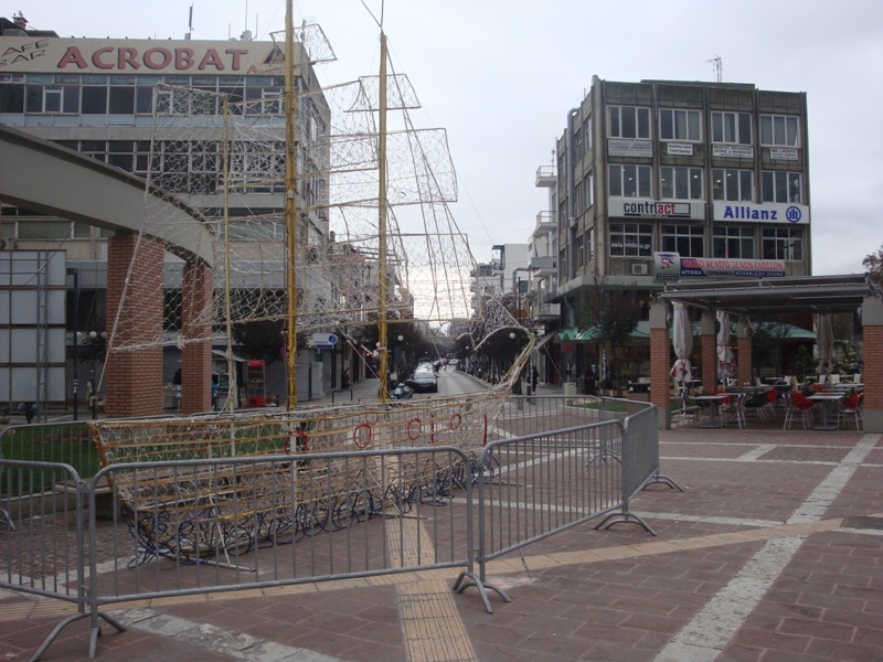 Στόλισαν τη διάβαση των τυφλών(!)