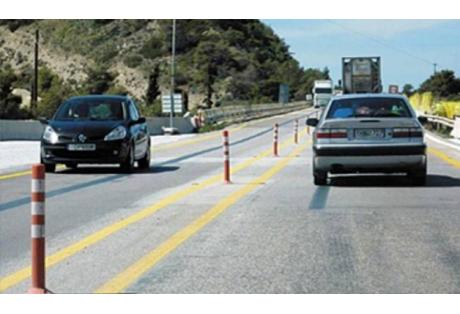 “Πετούν πέτρες στην Ε.Ο. Αθηνών-Πατρών”