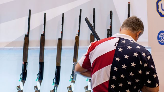 «Λύγισε» η Εθνική Ένωση Όπλων