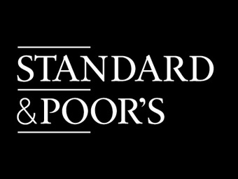 Ο Standard & Poor’s αναβάθμισε σε “Β-” το αξιόχρεο της Ελλάδας