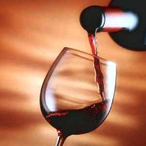 Έχυσε 60.000 λίτρα κρασιού στον υπόνομο!