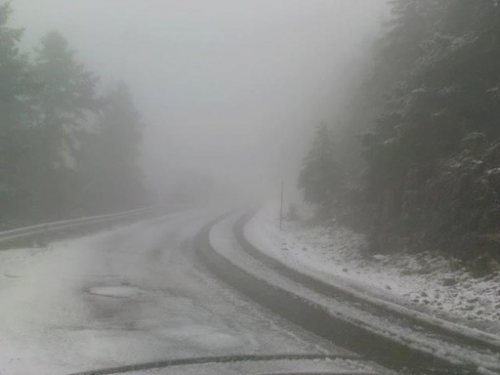Στα λευκά η ορεινή Ήπειρος