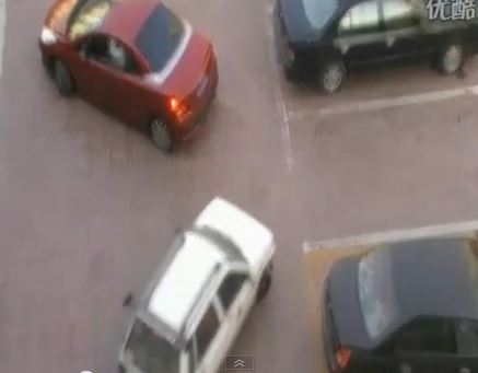 ΒΙΝΤΕΟ:Μου πήρες την θέση;Μείνε τώρα μέσα