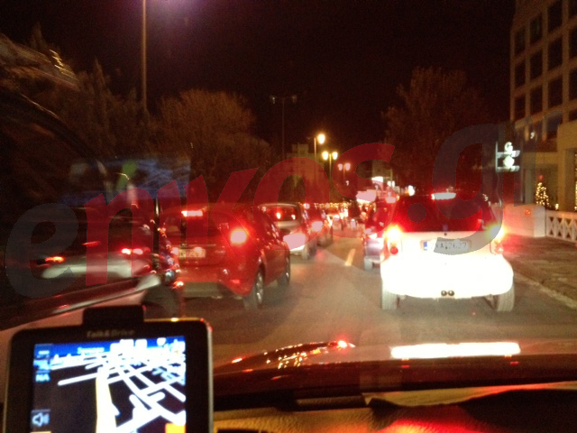 ΤΩΡΑ-Απέραντο “πάρκινγκ” η Κηφισίας