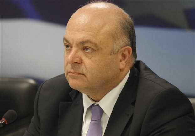 Ζαννιάς: Έφυγαν καταθέσεις 100 δισ. €