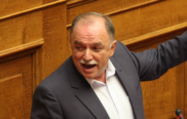 “Οι ευθύνες Παπακωνσταντίνου δεν είναι γομολάστιχα για τον Βενιζέλο”