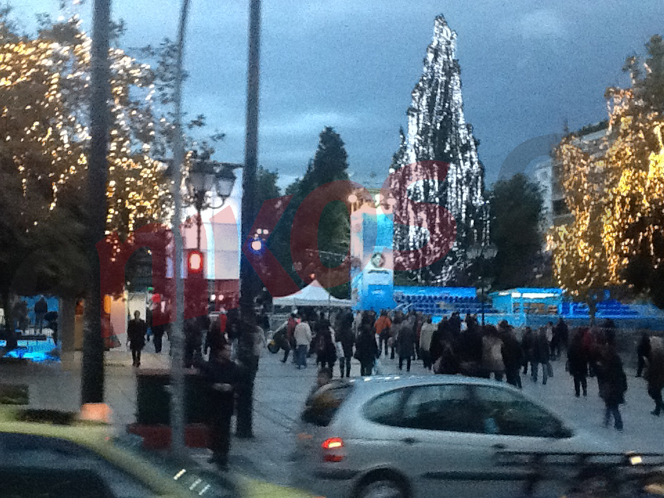 ΦΩΤΟ: Το Σύνταγμα λίγο πριν από τη γιορτή
