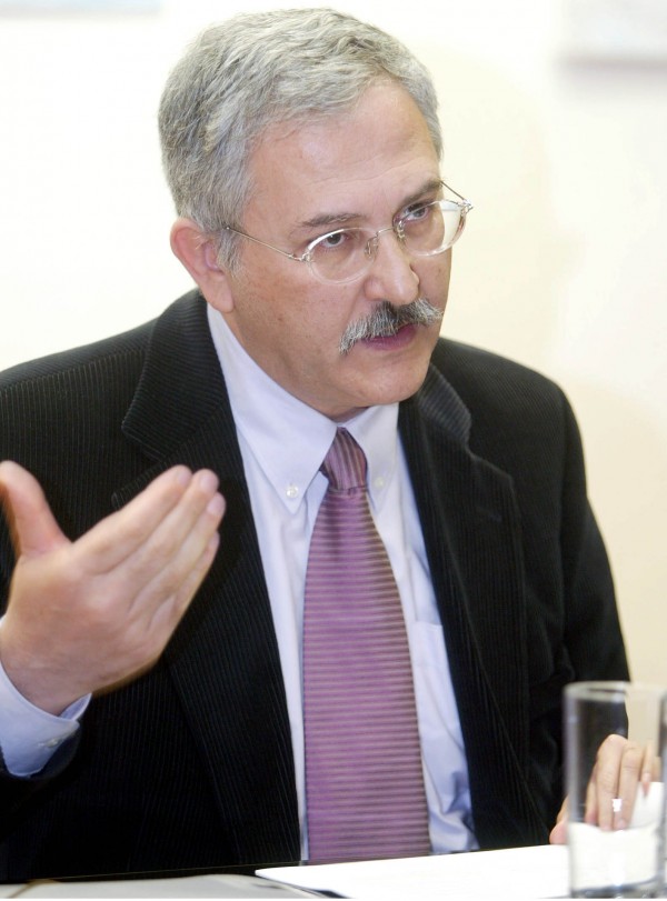 Λιβιεράτος: Δεν θα είναι μεγάλες οι αυξήσεις στη ΔΕΗ