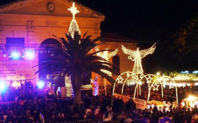 Γυμνός στη φάτνη