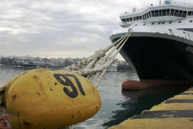 Ποια επιβατηγά έδεσαν κάβους