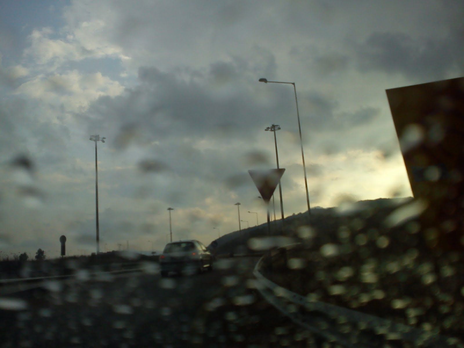 Μύθοι και αλήθειες για τζάκια και ξυλόσομπες