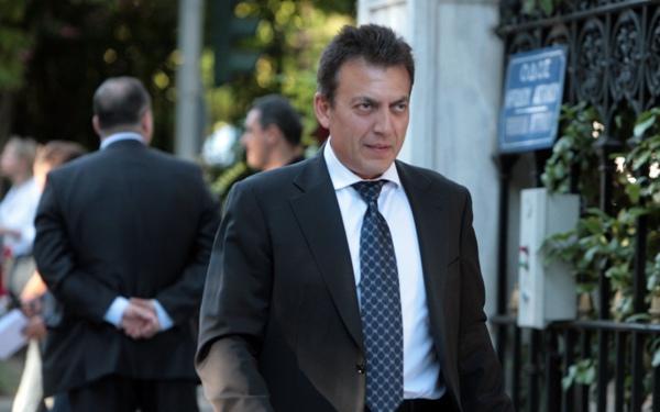 Ο Βρούτσης για τους επιτυχόντες του ΑΣΕΠ στο ΙΚΑ