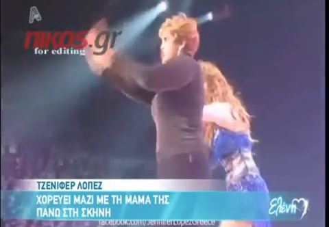 Η Lopez χορεύει με τη μαμά της!