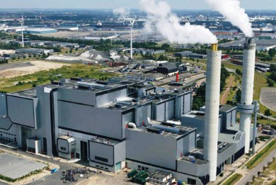 Κλείνει ένα εργοστάσιο την ημέρα