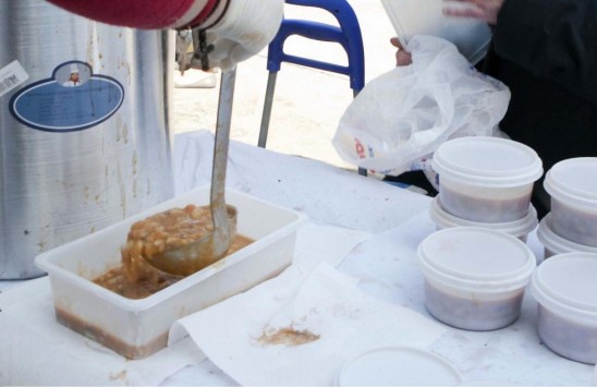 “Τσάντες αγάπης” για τους άπορους