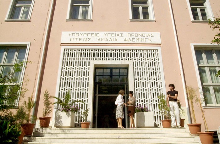 “Ύποπτες” εργολαβίες στο Φλέμινγκ