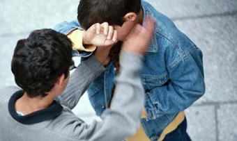 Συναγερμός για τη βία στα σχολεία