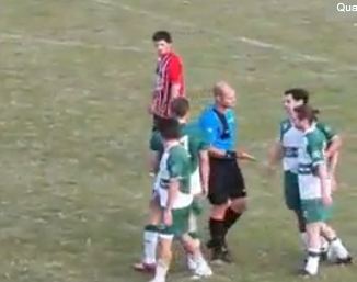 Συγχαρητήρια και από τον διαιτητή!