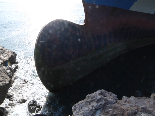 Προσάραξε φορτηγό πλοίο