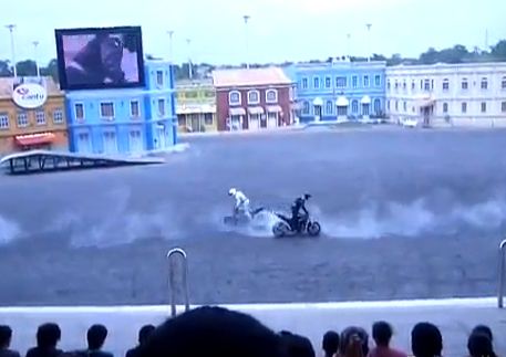 Κασκαντέρ …ξεγέλασε το θάνατο