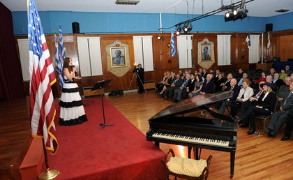 Μια Ελληνίδα για την “Σάντι”