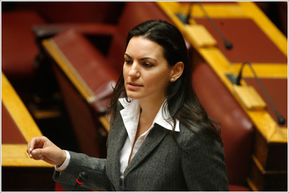 Έξαλλη η Κεφαλογιάννη