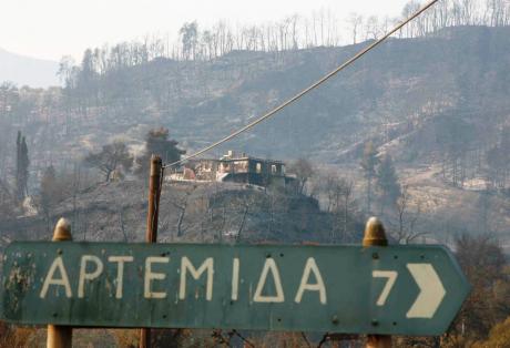 «Πάρτυ» αποχαρακτηρισμών στην Ηλεία