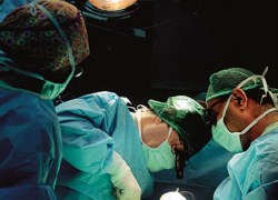 Όργιο χρεώσεων από ορθοπεδικούς